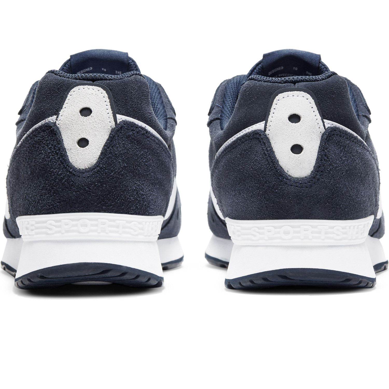 cq4557 nike